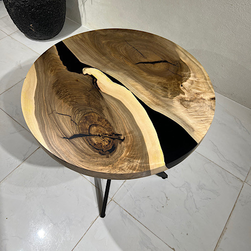 میز ناهارخوری گرد چوب و رزین